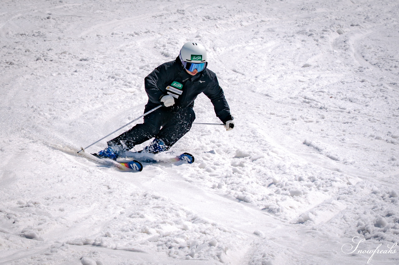 キロロリゾート｜ポカポカ陽気で絶好の春スキー日和♪こんな日は、みんなで思いっきり春雪を満喫しましょう！